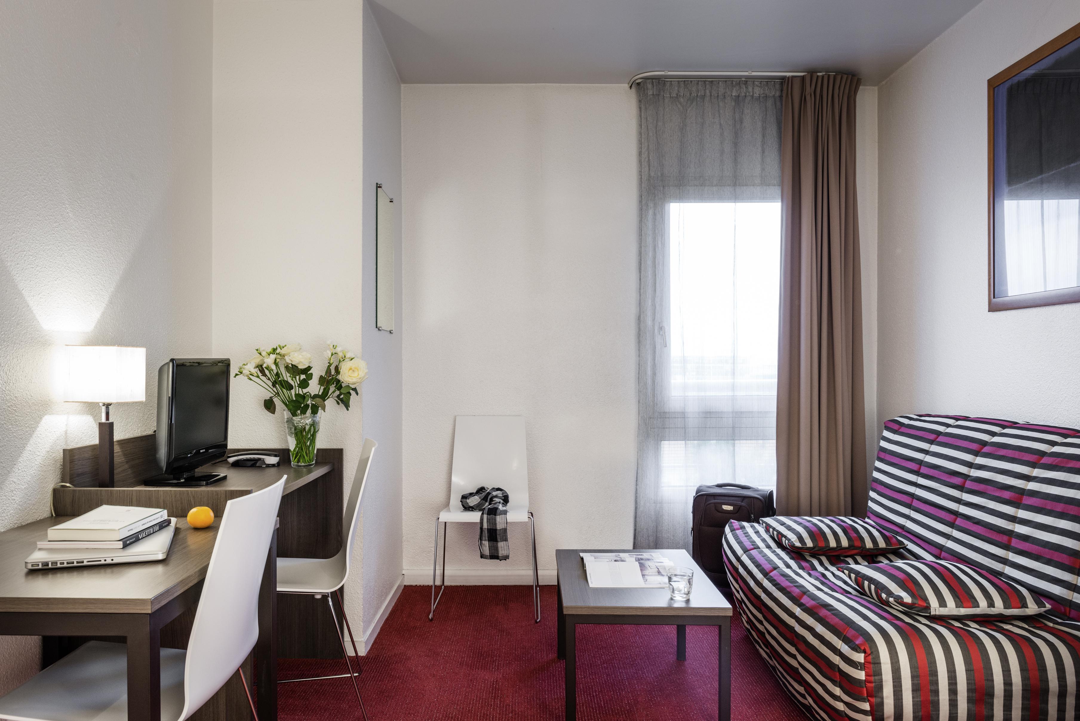 Aparthotel Adagio Access Paris La Villette Exteriör bild
