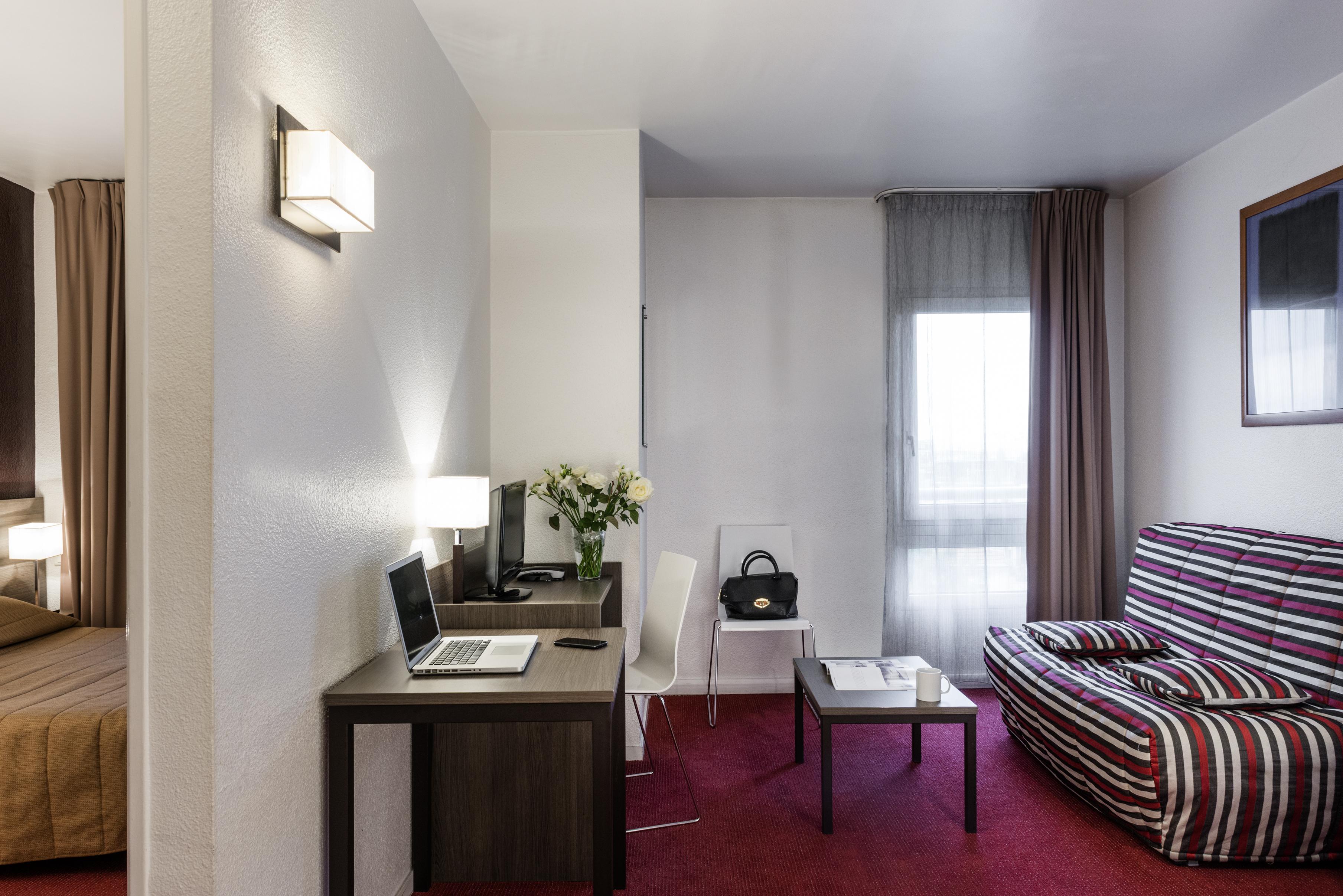 Aparthotel Adagio Access Paris La Villette Exteriör bild
